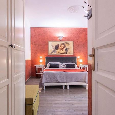 Room In Bb - Family Room In History House Roma Exterior foto
